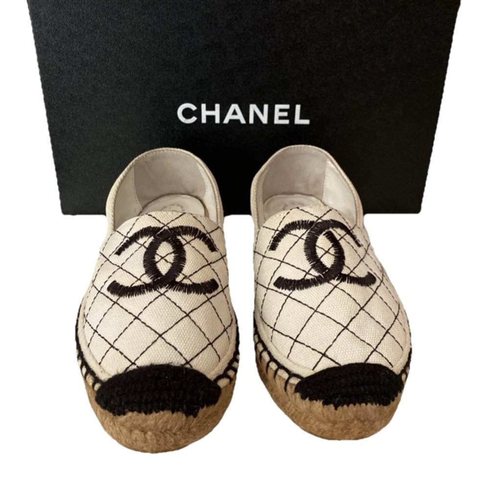 Chanel Wom 35 (US Approx 5) Logo Quilted Espadrille Heels+Chanel Box/Dust Bag